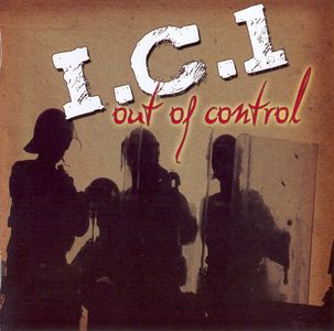 I.C.1 - Out of control (2).jpg